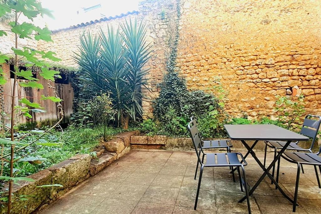 Le Patio - Cinelodge Avec Jardin Poitiers Exterior foto